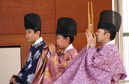 (Gagaku Program) Nishi Elementary School